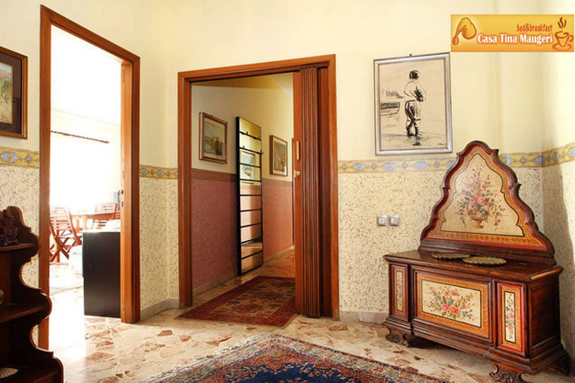 カターニア Casa Tina Maugeri Bed & Breakfast エクステリア 写真