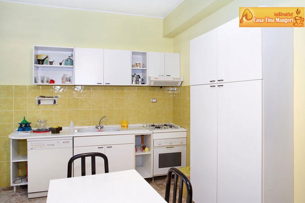 カターニア Casa Tina Maugeri Bed & Breakfast エクステリア 写真